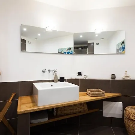 Apartment Casa Rossella In Historical Center